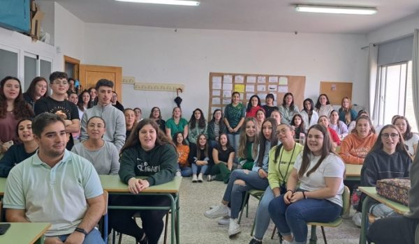 Los alumnos tenían claro que debían idear algún tipo de respuesta al vídeo de los cánticos machistas.