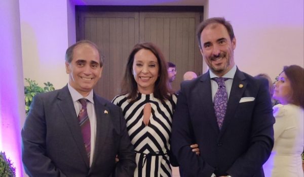 Rodríguez, a la derecha de la imagen, sustituirá a Gabriel Pardo como presidente del colectivo.