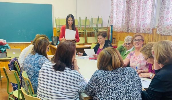 La actividad, dirigida a mujeres de todas las edades, se desarrolló durante la pasada semana en La Indiana, La Cimada, el Llano de la Cruz y Los Prados