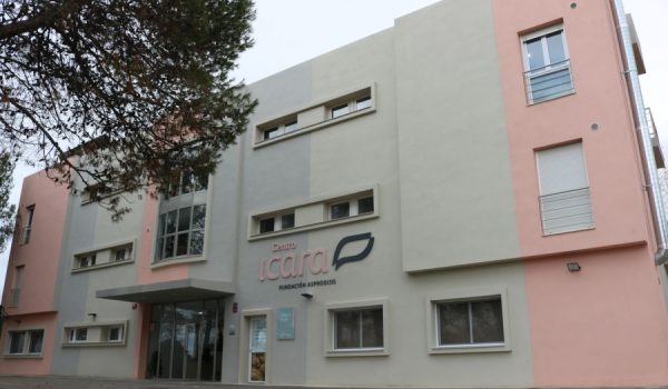 El edificio se encuentra en el polígono industrial El Fuerte