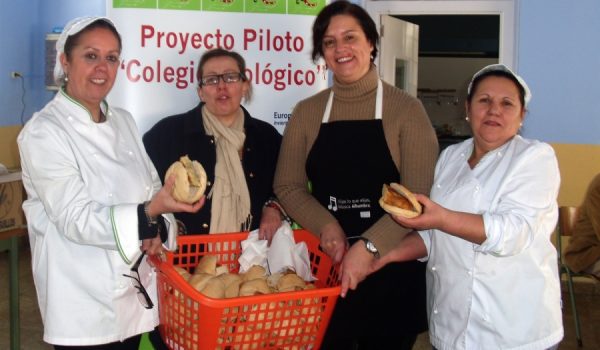 El desayuno fue elaborado de forma voluntaria y gratuita por Hemera Catering.