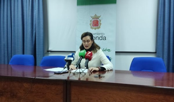 La edil afirma que casi 10.000 personas fueron atendidas por los Servicios Sociales en 2022