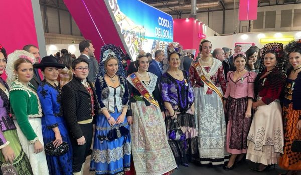 Las Damas Goyescas también se han desplazado hasta el pabellón número 5 de IFEMA