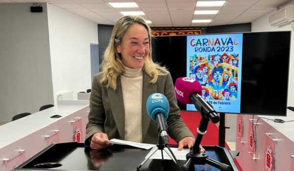 La delegada de Cultura, Alicia López, ha presentado la programación carnavalesca