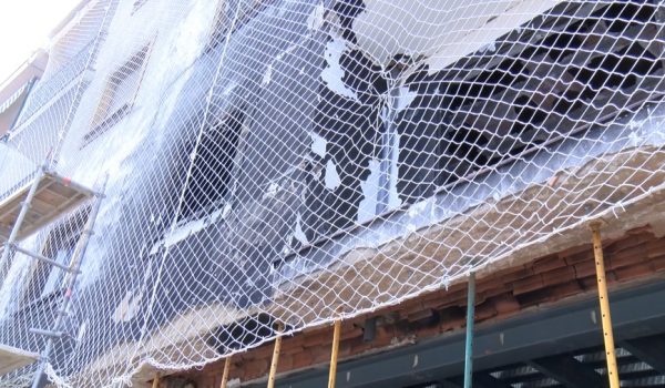 Las familias afectadas llevan más de cuatros meses viviendo en casas de alquiler sin poder acceder a sus viviendas.