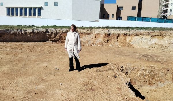 La edil de Contratación ha afirmado que estos trabajos se han paralizado por la inflación