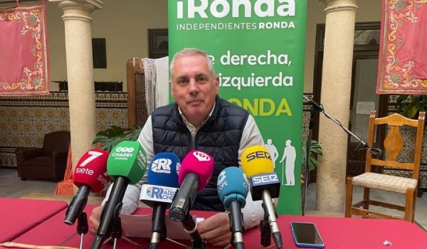 La rueda de prensa en la que se ha dado a conocer el partido ha tenido lugar en el Círculo de Artistas