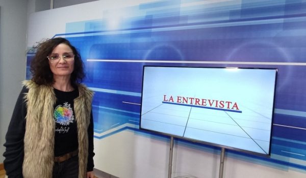 Ester González visita los estudios de Charry TV para hablarnos sobre su experiencia