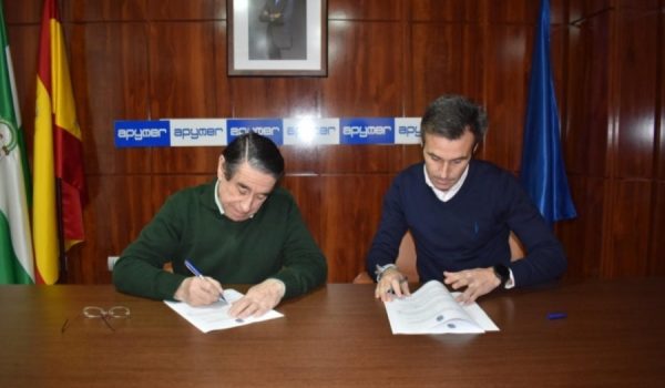 Firma entre Francisco Vázquez y Francisco Ruiz Arrocha.