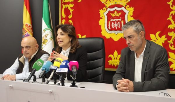 Jesús Vázquez, María de la Paz Fernández y Juan Carlos García de los Reyes, de izquierda a derecha.