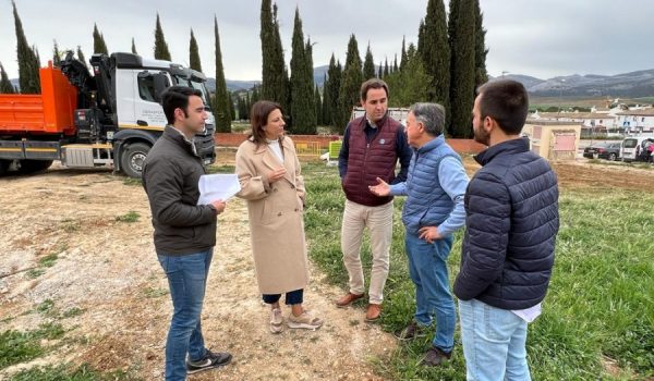 La alcaldesa, María de la Paz Fernández, ha visitado el entorno esta mañana