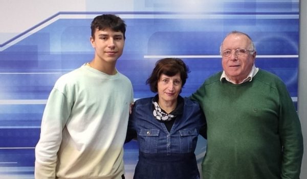 Ignacio León, actor; María Jesús García, coordinadora del Certamen, y Rafael González, miembro del jurado, han pasado por Charry TV para hablar del Certamen