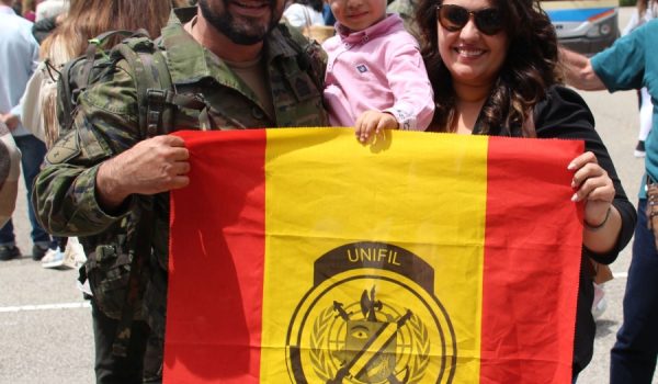 En el Cuartel de Ronda se vivieron momentos muy emotivos con los familiares de los legionarios