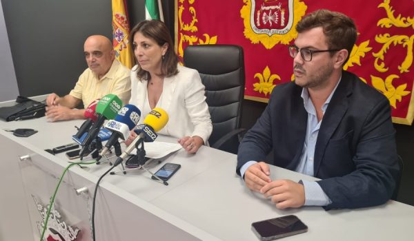 Fernández ha informado de cómo se distribuirán las delegaciones en el Ayuntamiento de Ronda