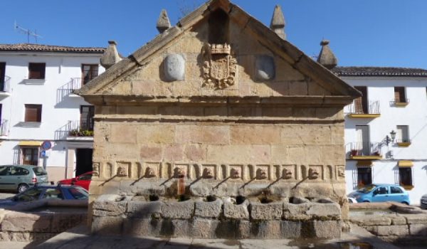 La fuente de los Ocho Caños será de las pocas que seguirán teniendo agua