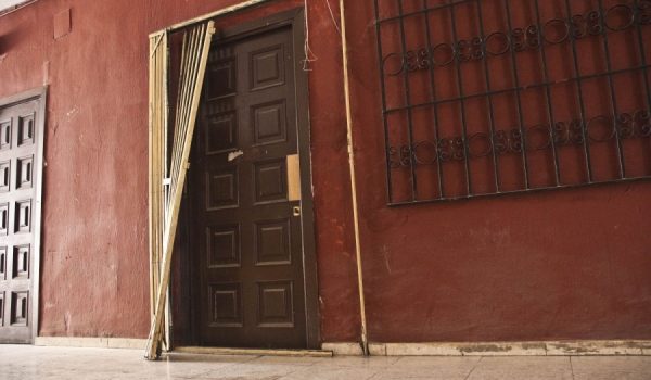 No es la primera vez que actos vandálicos de este tipo se producen en esta céntrica galería comercial.