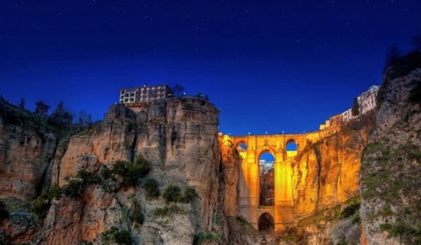 El Puente Nuevo sigue siendo el punto fuerte en las reseñas sobre la ciudad