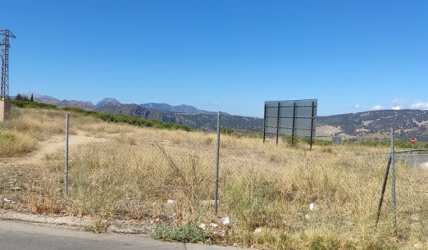 El terreno en el que se construirá la urbanización