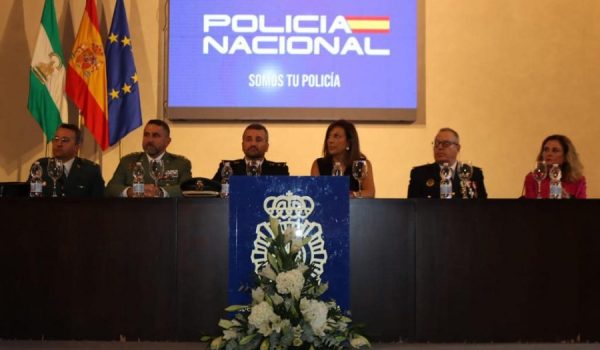 El acto institucional ha tenido lugar en la capilla del emblemático edificio.