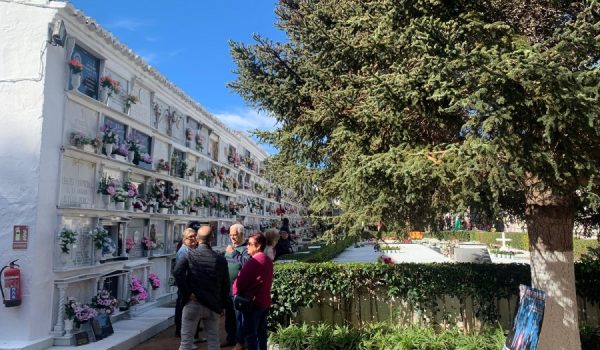 Se estima que son unos 1.400 los restos de vecinos de Ronda y la comarca depositados en este espacio común.