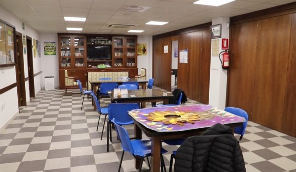 Salón principal de las instalaciones ubicadas en la calle Montellano.