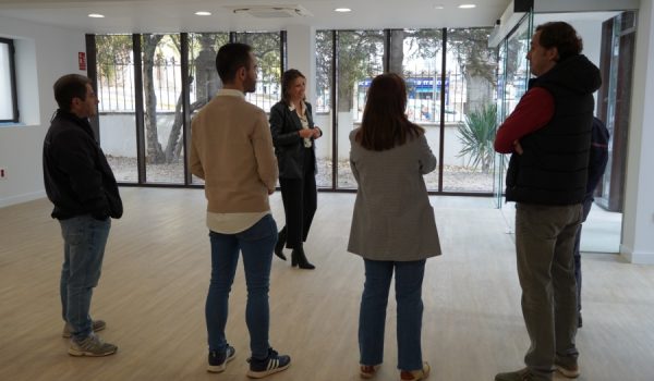 Fernández y Muñoz, entre otros, han visitado este jueves el nuevo espacio.