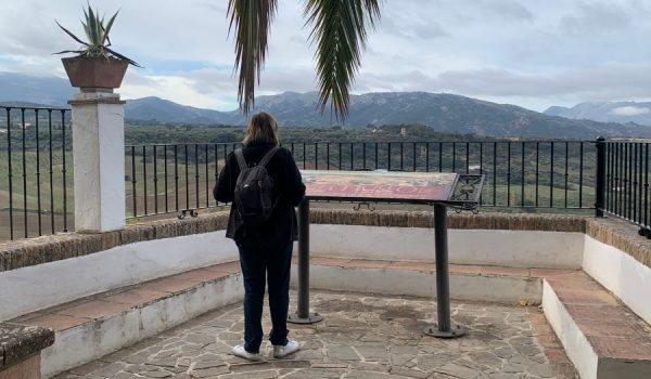 El bono permitirá visitar tres de los monumentos municipales, a elección, en sus dos últimas horas de apertura