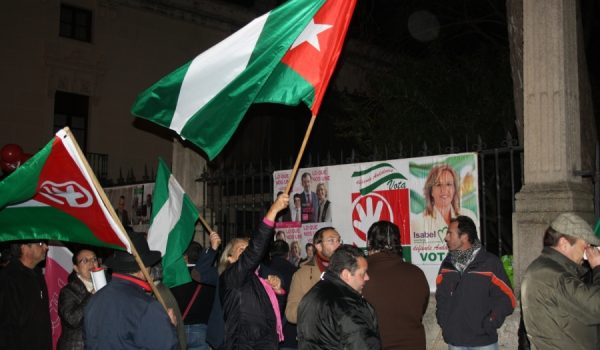 Los partidos minoritarios quieren mostrarse como una alternativa real.