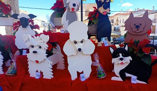 Los maceteros han supuesto un trabajo de en torno a dos meses.