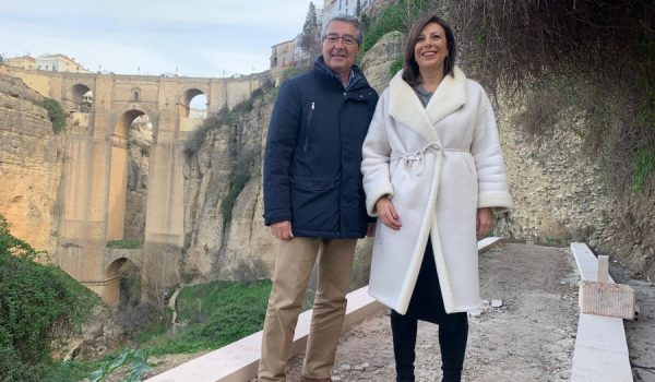 Salado y Fernández en el lugar de las obras