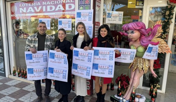 En La Espiga de Oro se ha celebrado el Gordo con mucha alegría