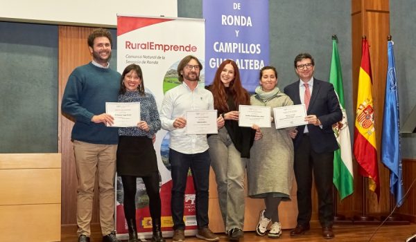 La entrega de premios se ha llevado a cabo en la sede de APYMER