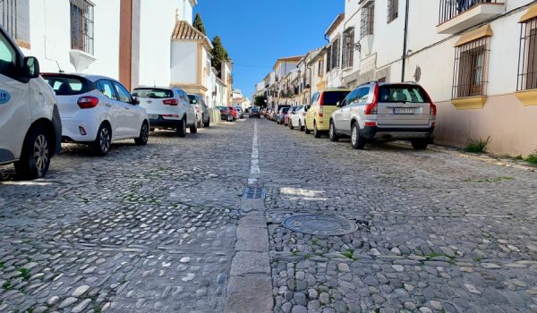Se sustituirán los saneamientos, las redes de servicios públicos y el alumbrado artístico, entre otros