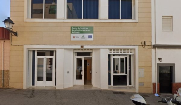 Los interesados ya pueden solicitar las ayudas en la sede de la delegación de Servicios Sociales, ubicada en calle Montes.