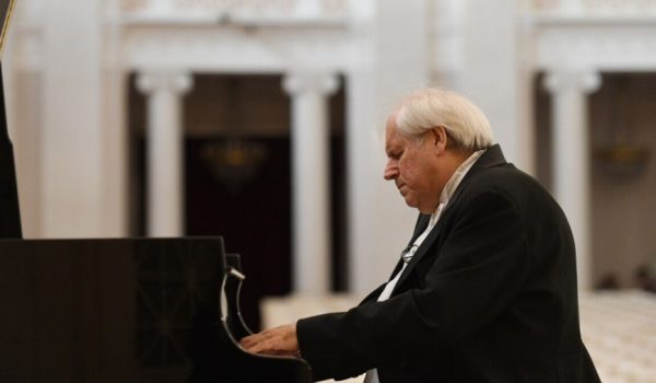 Grigory Sokolov arrancará abril tocando en Suiza y en Francia y, en nuestro país, en Valencia, tras lo que recalará en Ronda.