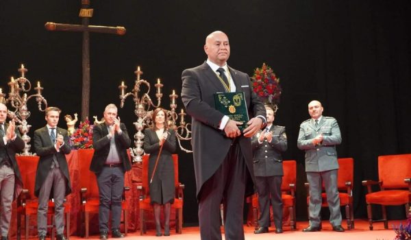 Alfonso García recibió el gran aplauso del público y se mostró muy ilusionado y agradecido.