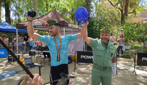 José María Sanchez consigue el primer puesto en MTB