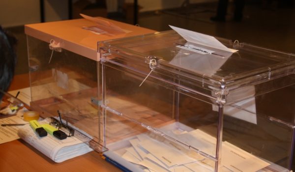 Los funcionarios municipales que se encargarán del recuento disponen de 28 PDA para trasladar los datos de manera rápida.