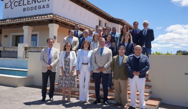La cita se ha desarrollado en las instalaciones de Bodegas Excelencia.