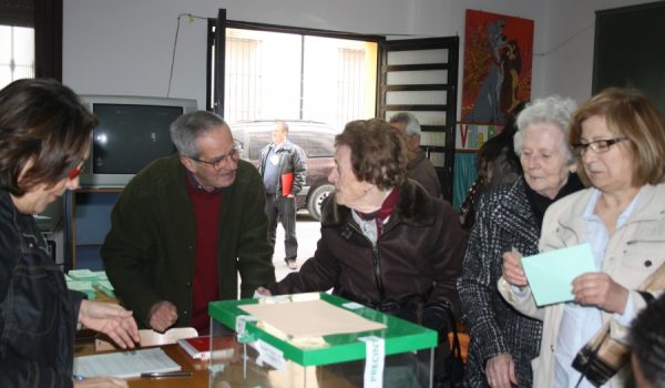 La abstención ha sido una de las notas dominantes en la jornada electoral en Ronda.