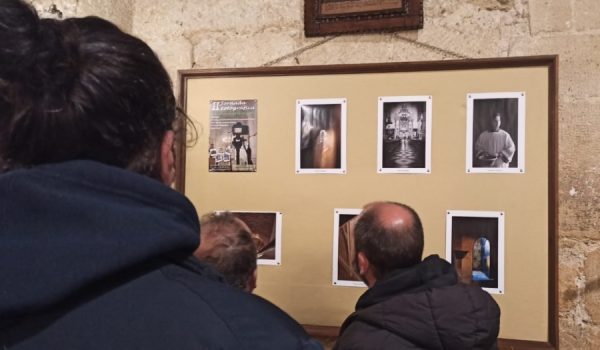 Exposición de imágenes posterior a la II Jornada Fotográfica por los rincones de la Iglesia de Santa María, celebrada hace unos meses.