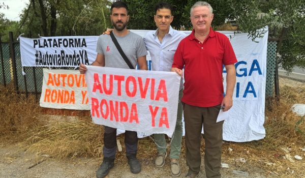 De izquierda a derecha: Bernardino Guerrero, Pedro Porras y Antonio Mariscal