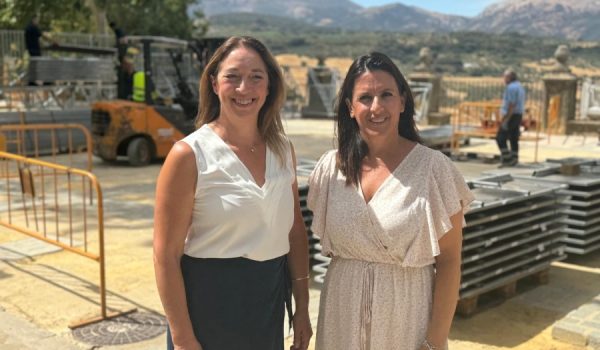 María Ductor y Rebeca Muñoz han presentando esta propuesta que lleva por título