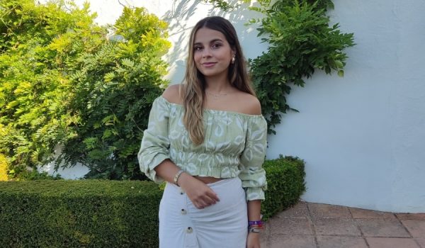 Crespillo en los jardines del Palacio de Mondragón