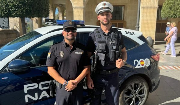 El inspector jefe Francisco Javier Cuéllar y el subinspector de la Policía Alemana, Carlos Antonio Vialardi Zeh