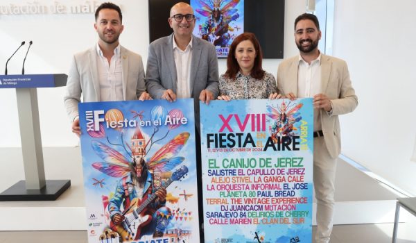 El vicepresidente y diputado de Cultura, Manuel López Mestanza; el alcalde de Arriate, Francisco Javier Anet, y la responsable de Artes Escénicas de la Fundación Unicaja, Gema Domínguez, han presentado el cartel y la programación