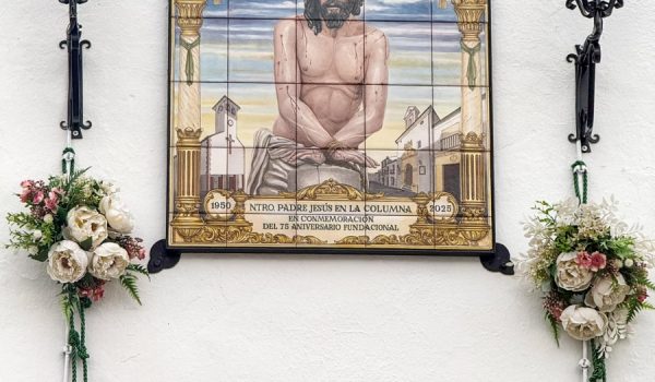 El mosaico es obra del autor Francisco Moya