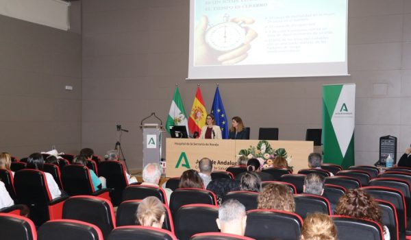 Se ha desarrollado en el salón de actos del centro hospitalario.