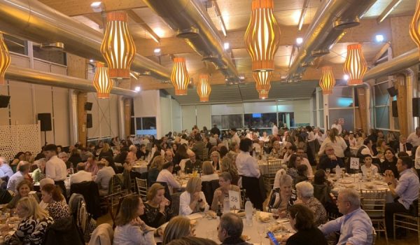 El evento se desarrolló en el salón principal del restaurante Abades Ronda.