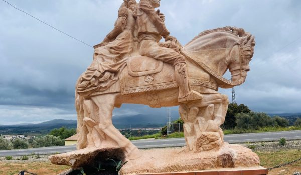 Monumento a los viajeros románticos en la carretera de Ronda a Algeciras.